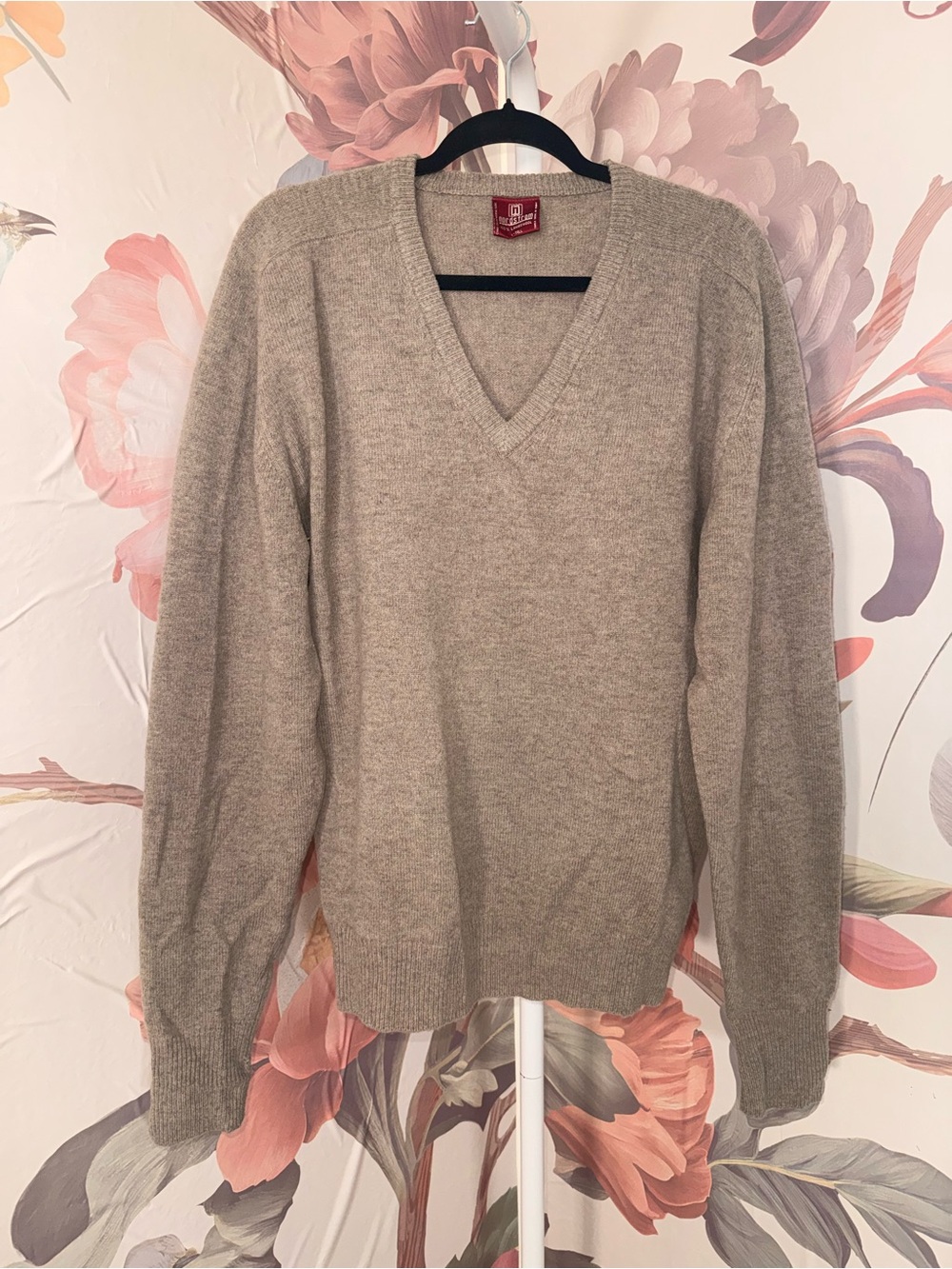 Men's Vintage Nordstrom 100% Lambswool V-Neck Sweater Large Tall Oatmeal Beige